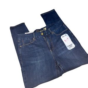 Seven7 Tummy less jeans Size 16 NWT